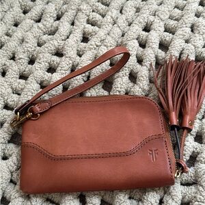 FRYE Paige Tassel Leather Wristlet Wallet